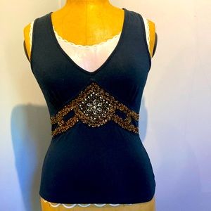 Embellished sleeveless shirt